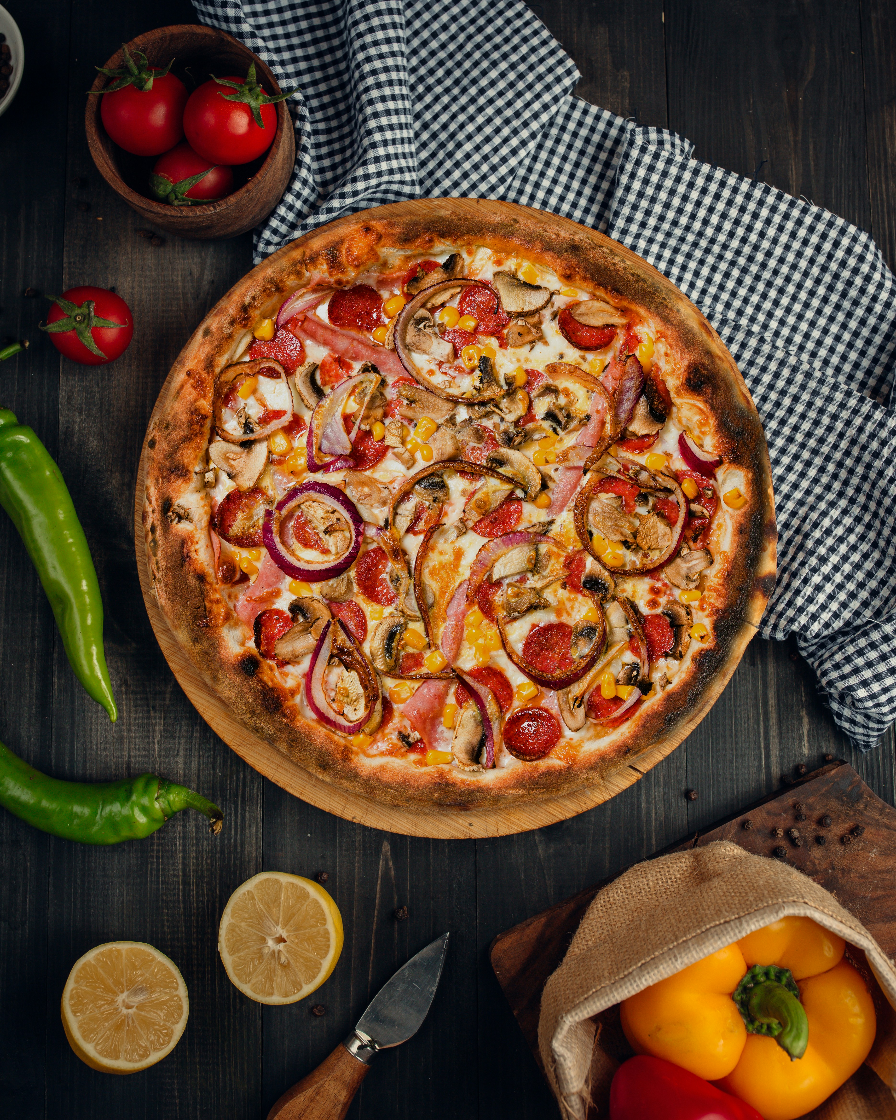 /images/pizza/rusu-ciprian-UpyfnDr6SPk-unsplash.jpg